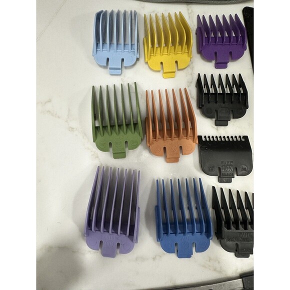 Wahl Clipper Pro Complete Haircutting Groom Kit with Easy Color Coded Guide Comb - Picture 2 of 8